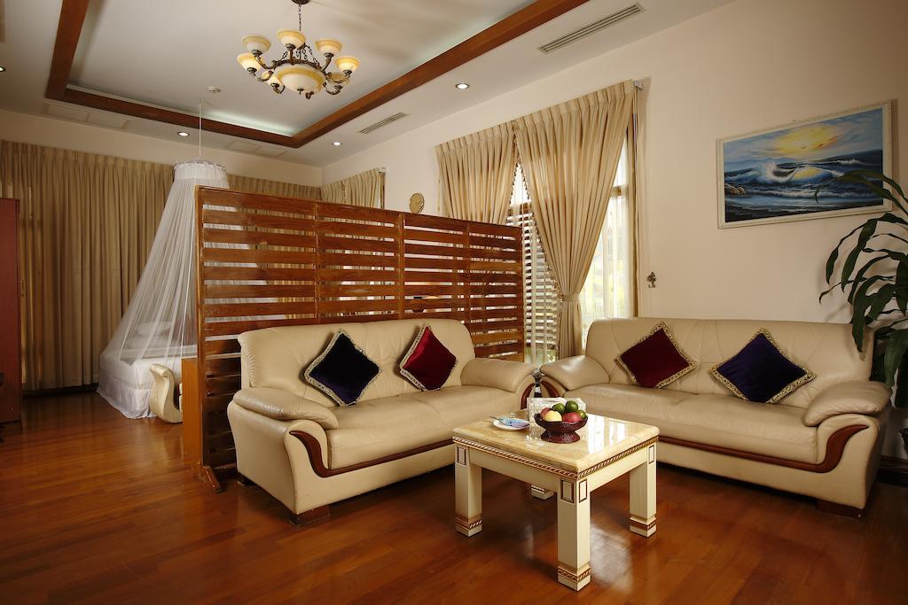Myat Taw Win Hotel Naypyidaw Room photo