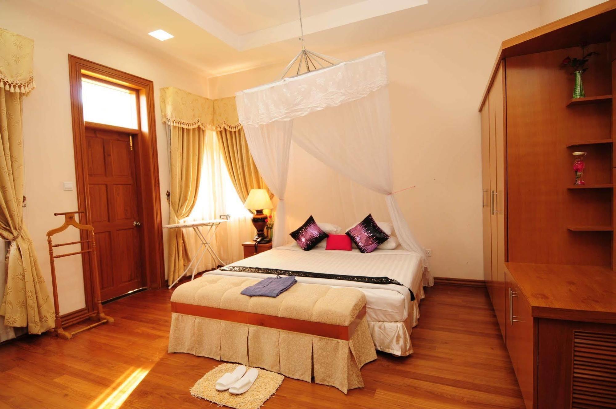 Myat Taw Win Hotel Naypyidaw Exterior photo
